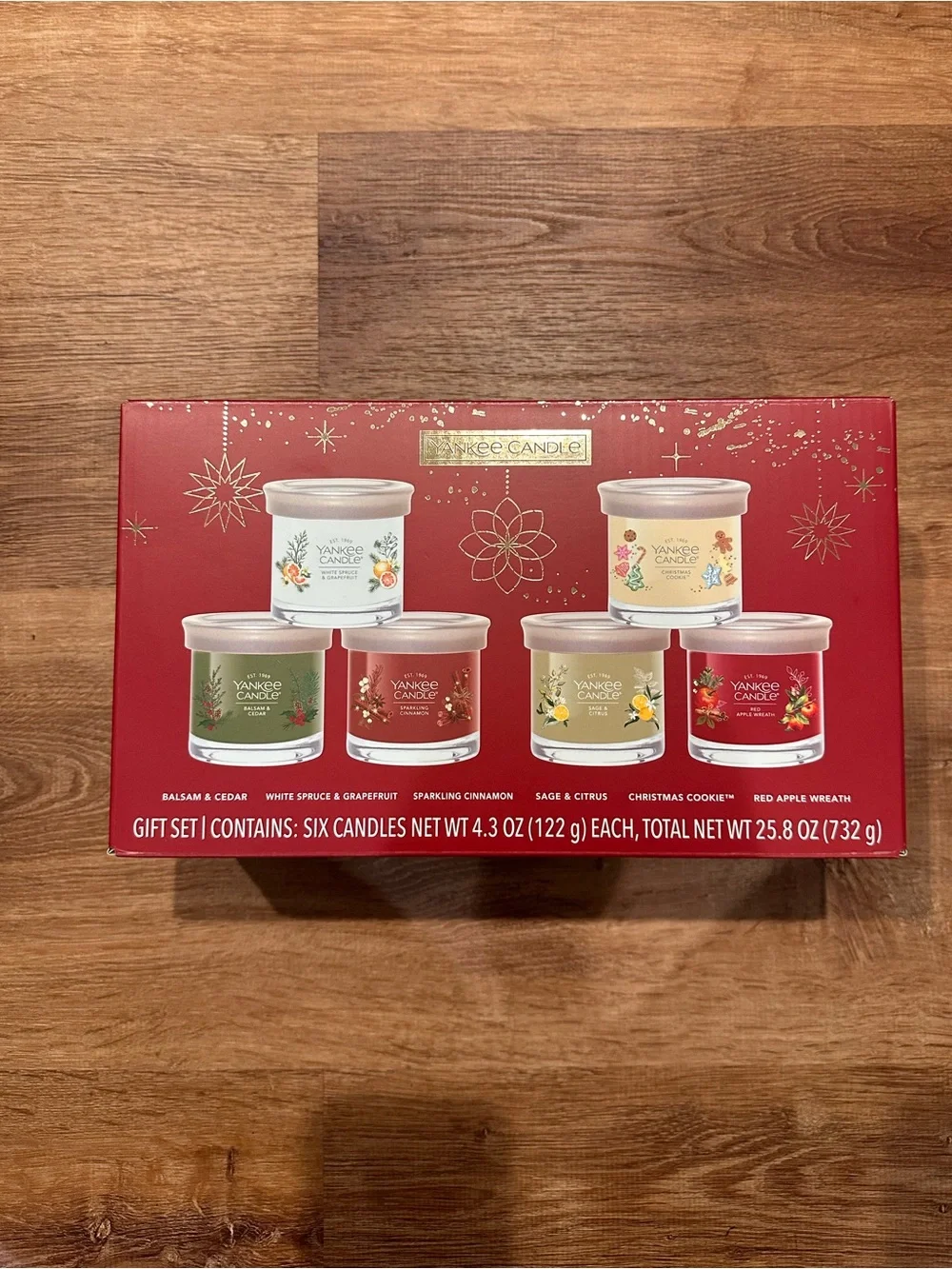 NIB Yankee Candle Holiday Candle Variety, 4.3 Ounce (Pack of 6)